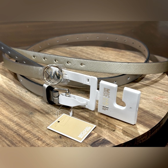 MICHAEL KORS 2 For 1 BELT SET METALLIC SILVER/GOLD MK LOGO - Large - Picture 9 of 11